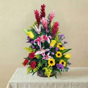 Arreglo de flores tropicales